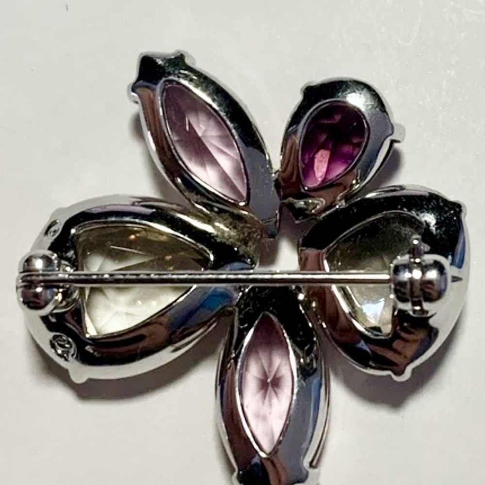 Swarovski Crystal Flower Heritage Brooch - Picture 4 of 5